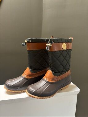 Tommy Hilfiger Black and Brown Quilted Insulated Rain Boots